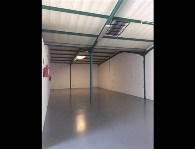 174M² WAREHOUSE SOLD IN DIEP RIVER